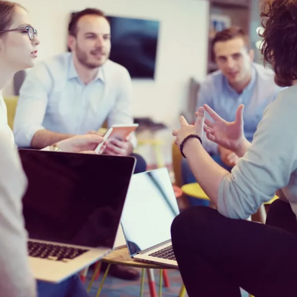 startup-business-team-at-a-meeting-at-modern-office